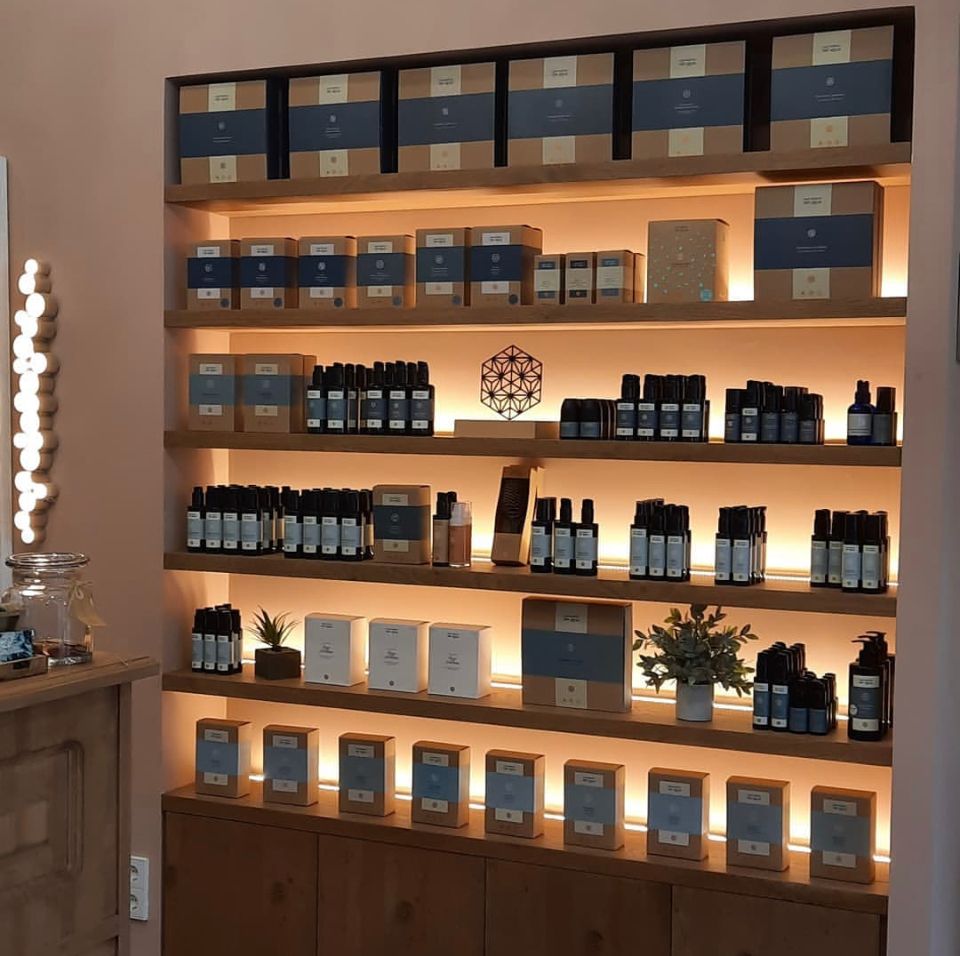 SHAKTI PELUQUERÍA Y BELLEZA SALUDABLE